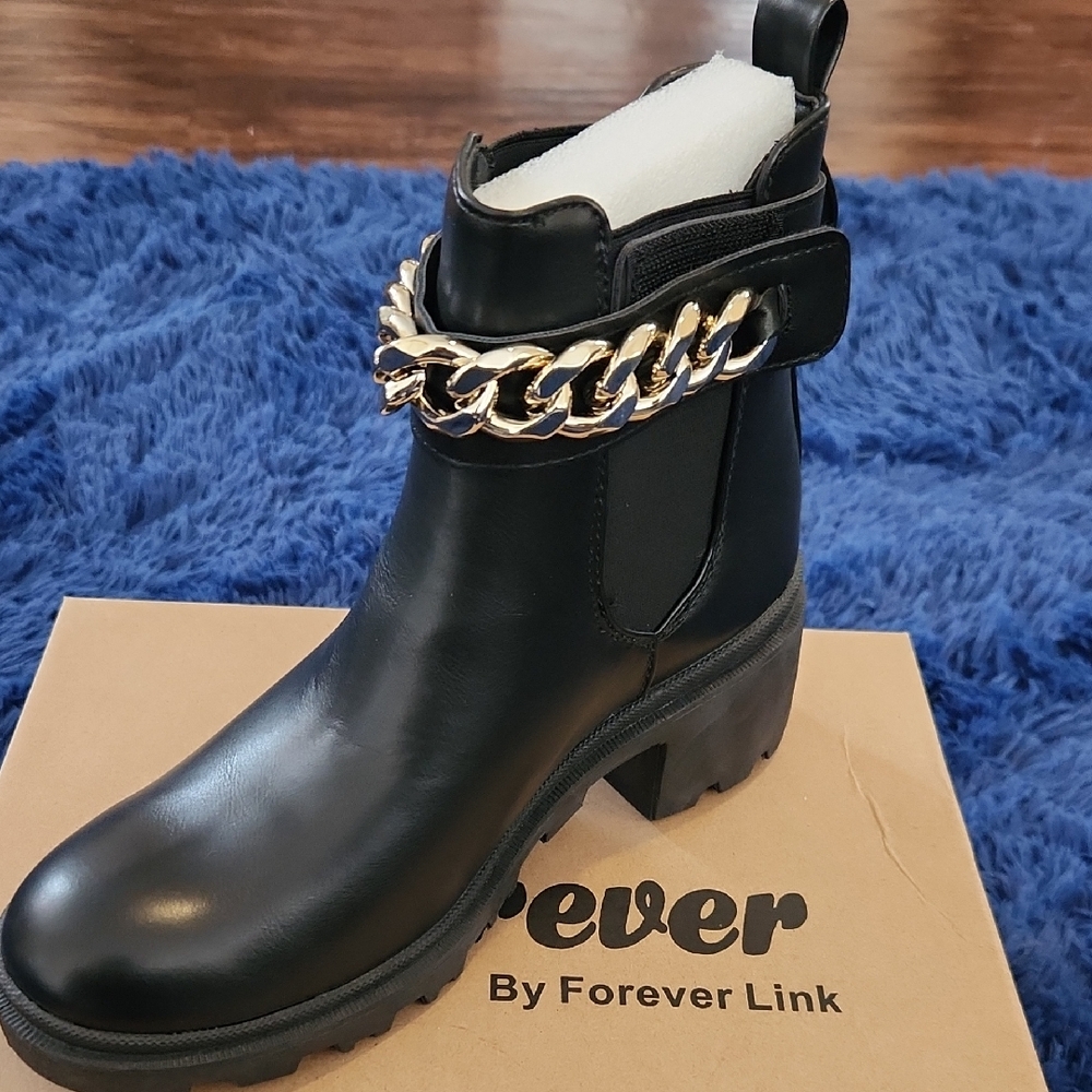 Forever Link Black and Gold Ankle Booties with Chunky Heel